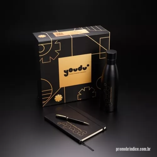Kit cadernos personalizado - Kit executivo com caderno de anotações A5, caneta esferográfica em metal e garrafa térmica em aço inox com capacidade 500ml. Conserva líquido quente por até 12 horas e líquido frio até 18 horas.
