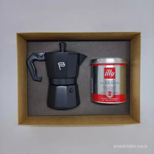 Kit café personalizado - Kit Café personalizado em caixa de papel, Cafeteira Italiana 3 doses e Café ILLY Classic 125g. 