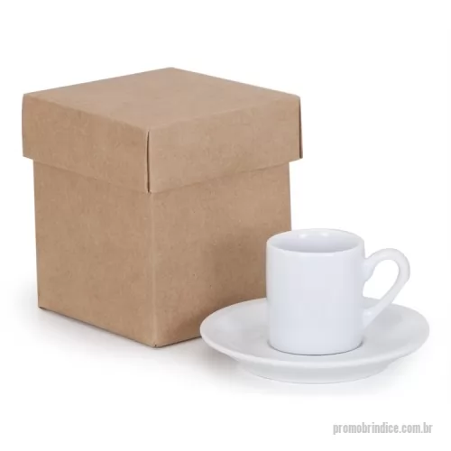 Kit café personalizado - 1 Xicara de porcelana com pires para café 60ml (altura 5,5 x 5cm diâmetro) 1 Caixa corte e vinco em papel cartão 300gr 10.5x10.5x10.5cm 