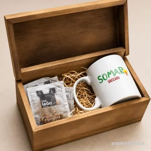 Kit chá personalizado - kit chá na caixa de madeira com 1 caneca e 3 sachês de chá