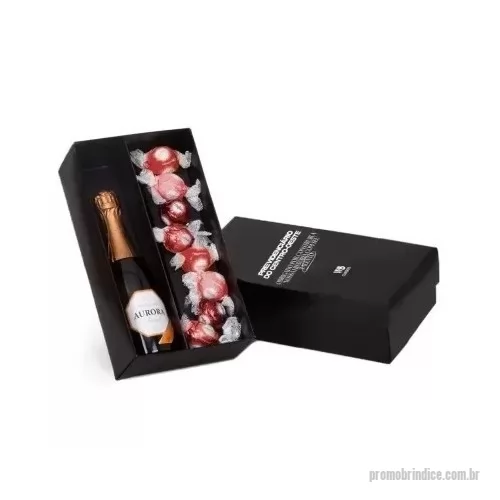 Kit champanhe ou espumante personalizado - 1 Espumante Aurora mini 1 Caixa Kraft 6 Unidades de Trufas