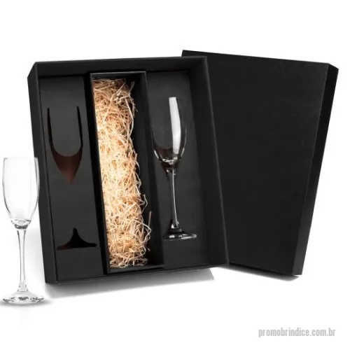 Kit champanhe ou espumante personalizado - Jogo com 2 taças de vidro para Champagne, com espaço para a garrafa grande (NÃO ACOMPANHA GARRAFA). Capacidade: 190ml.