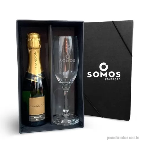 Kit champanhe ou espumante personalizado - Kit champanhe baby chandon com 01 taça de vidro