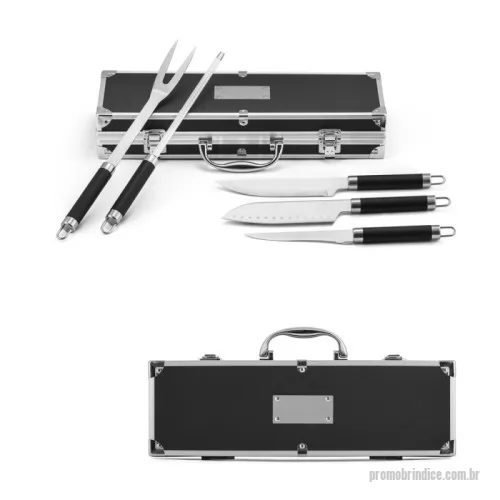Kit churrasco personalizado - Kit churrasco em estojo de alumínio. Composto por 5 utensílios em aço inox e alumínio: faca chefe, faca japonesa, faca boning, garfo e afiador. Certificação EU Food Grade. Estojo: 385 x 120 x 69 mm | Placa: 75 x 35 mm