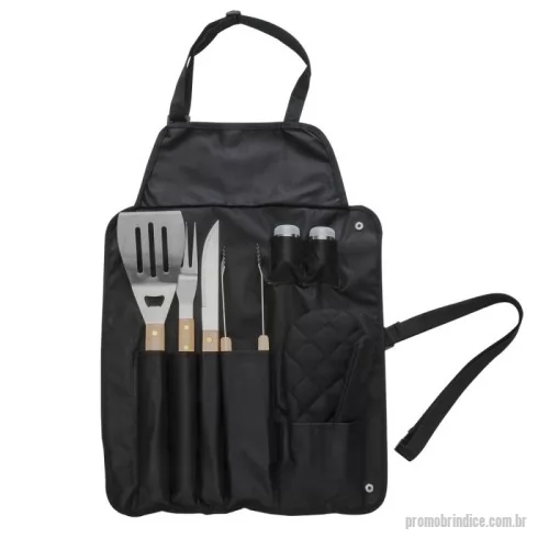 Kit churrasco personalizado - Kit churrasco 8 peças em estojo de nylon. Contém espátula, garfo, faca, pegador, saleiro, paliteiro, luva e avental (também utilizado como estojo). Talheres de inox com acabamento de madeira e avental de nylon com alça ajustável – possui botão e alça com fivela para lacre.