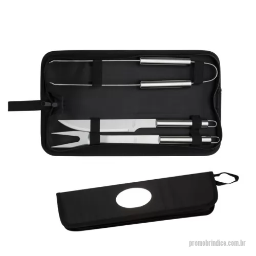 Kit churrasco personalizado - Kit churrasco 3 peças em estojo de nylon com alça. Possui: faca(acompanha proteção plástica), garfo(acompanha proteção plástica), pegador em inox e parte interna com velcro para guardar as peças. Acompanha plaqueta para gravação.