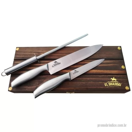 Kit churrasco personalizado - Estojo de madeira envelhecida com duas facas e chaira cabo de metal. Gravação indelével da logo a laser no estojo e nas facas. Despachamos para todo o Brasil