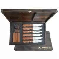 Kit churrasco 12 peças Tramontina modelo Jumbo em estojo de madeira envelhecida. Gravação da logo a laser no estojo e nas facas. Um produto novo, útil e durável, que vai garantir a visualização da sua marca por muitos anos. Despachamos com frete pago para todo o Brasil. 