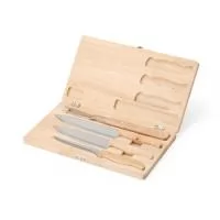 Kit churrasco 4 peças em estojo de madeira. Contém três facas e um garfo de inox com pegadores de madeira.