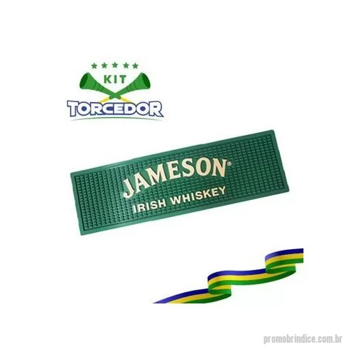 Kit copa do mundo personalizado - Barmat - Tapete de Borracha Personalizado Escorredor de copos e baldes de gelo para bares, balcões, mesas, pias, áreas gourmet etc.. Medida: 50×12 cm CARACTERÍSTICAS DO PRODUTO: – Material : PVC emborrachado – Peso: varia muito de cada arte Contém 9m