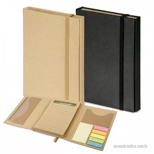 Kit escritório personalizado - Kit para escritório. Cartão. Com caderno (80 folhas pautadas em papel reciclado), 6 blocos adesivados (25 folhas cada), 1 régua de 12 cm, 1 esferográfica em papel kraft e suporte para cartões de visita. 110 x 153 mm