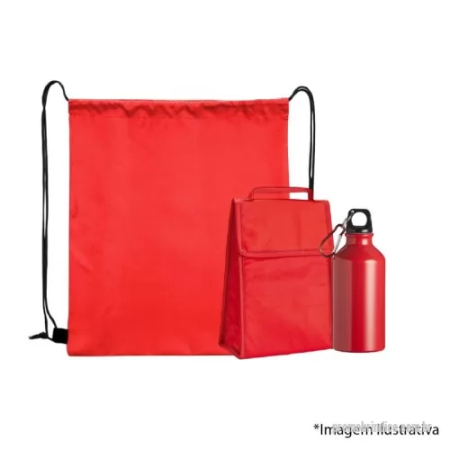 Kit fitness personalizado - O Kit Fitness Premium combina praticidade e estilo para treinos e rotina urbana. Inclui garrafa de alumínio 420ml, toalha personalizada 21x32cm, mochila saco resistente e bolsa térmica dobrável 2L. Ideal para manter hidratação, organização e conforto em qualquer atividade. Perfeito para quem busca performance com sofisticação.