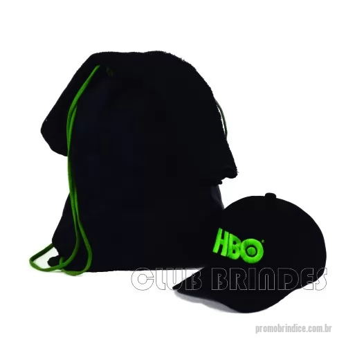 Kit fitness personalizado - Kit Fitness composto por Mochila Saco em Nylon Amassado, Toalha Fitness e Boné com regulador em velcro ou metal. Disponível em várias cores. Gravação da logomarca em 1 cor já inclusa.  Tamanho: Mochila Saco - Aprox. 41 X 32 cm.