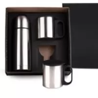 Kit garrafa térmica de 500ml e 2 canecas de alumínio Gravação a laser nas peças e silk na tampa