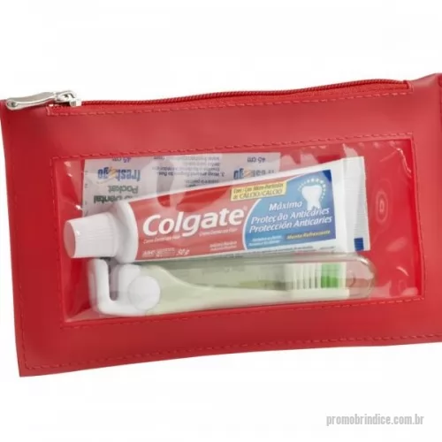 Kit higiene oral personalizado - Kit bucal em sintético com visor em cristal e fechamento em zíper. Acompanha creme dental e escova.