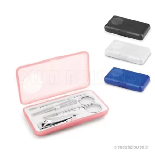 Kit manicure personalizado - Kit de 4 peças para manicure: cortador de unhas, tesoura, pinça e empurra cutículas. Fornecido em estojo. Gravação da logomarca em 1 cor já inclus