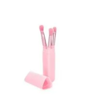 Com cinco pincéis cuidadosamente selecionados, este kit proporciona versatilidade e praticidade para criar uma maquiagem impecável na área dos olhos e deixar aquele sombreado perfeito.