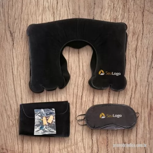 Kit viagem personalizado - Kit Viagem  12480 - Kit viagem com 3 peças, contém: travesseiro inflável(revestido de veludo), máscara para olhos de cetim(revestido com espuma) e um par de protetor auricular. Acompanha uma nécessaire de veludo para guardar o kit. Gravação digital.