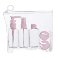  Kit viagem 6 peças em estojo ziplock. Contém frasco de 80ml com tampa spray; frasco de 80ml com tampa rosqueável; frasco de 80 ml com tampa pump; 2 potes de 10ml com tampa rosqueável e mini espátula fosca. Frascos plásticos e estojo em pvc com puxador plástico.
