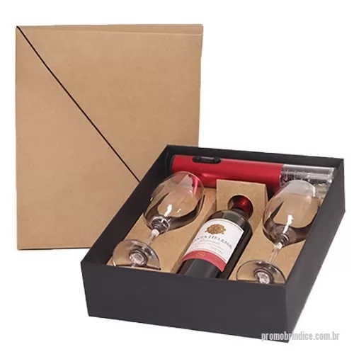 Kit vinho personalizado - 1 VINHO TINTO SUAVE CABERNET SAUVIGNON  SANTA HELENA 750ML 2 TAÇAS BARONE 385 ML 1 SACA ROLHAS ELÉTRICO COM LED 1 CAIXA 