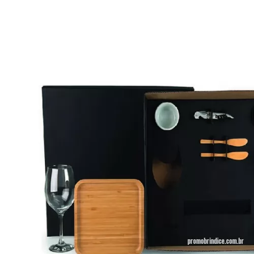 Kit vinho personalizado - Kit Vinho e Petiscos 8 Peças Personalizadas