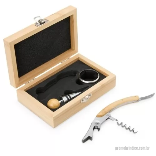 Kit vinho personalizado - Kit Vinho Bambu 3 Peças - 10,6 x 16 x  5,1 cm