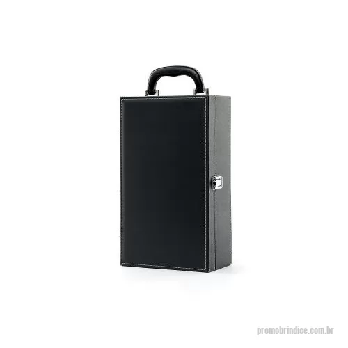 Kit vinho personalizado - Kit vinho 4 Peças em maleta de couro sintético com duas repartições para garrafas. Contém saca-rolhas metálico, bico condutor com tampa, cortador de lacre e wine collar. Maleta com alça e trava de segurança, área interna revestida de veludo com supor