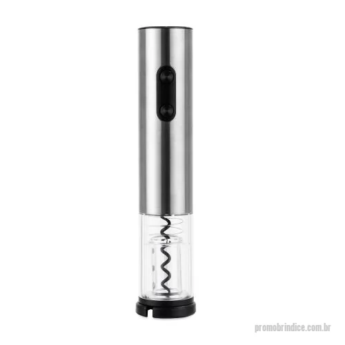 Kit vinho personalizado - Saca-rolhas elétrico com estrutura e broca em inox com protetor em plástico policarbonato (PC) e tampa protetora do compartimento de pilhas em plástico ABS. Possui iluminação em LED e painel de botões em plástico para funcionamento do mecanismo alime