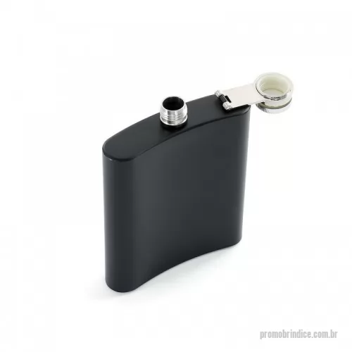 Kit whisky personalizado - Kit whisky Personalizado 06007 com sua logomarca. 20 anos ajudando a cotar Brindes Promocionais com várias empresas num único clique. Porta whisky 7oz em aço inoxidável com acabamento fosco.  Altura :  12,4 cm  Largura :  9,3 cm  Espessura :  2,3 cm  Medidas aproximadas para gravação (CxL):  8,8 cm x 7 cm  Peso aproximado (g):  103Porta whisky 7oz em aço inoxidável com acabamento fosco.  Altura :  12,4 cm  Largura :  9,3 cm  Espessura :  2,3 cm  Medidas aproximadas para gravação (CxL):  8,8 cm x 7 cm  Peso aproximado (g):  103Kit whisky Personalizado, 153828, Asa Brindes. Clique e Cote no Portal PromoBríndice!