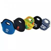 Bolsa Térmica/ Lancheira em Neoprene Personalizada e Promocional. Fabricamos em várias cores, modelos, materiais e personalizações. Desde 1991 no seguimento de Bolsas Personalizadas e Promocionais. Enviamos para todo o Brasil 