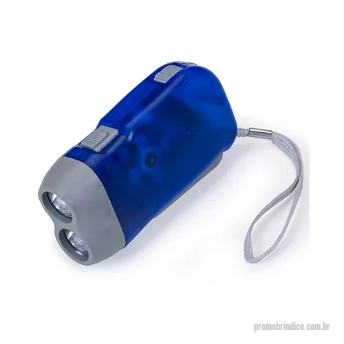 Lanterna personalizada - Lanterna Dinamo Personalizada. Esse modelo dispensa o uso de pilhas, o brinde está disponível em cores variadas, possui alça de mão e a impressão da logo aplicada em área nobre. É o brinde ideal para distribuir em eventos, fidelizar clientes e presen