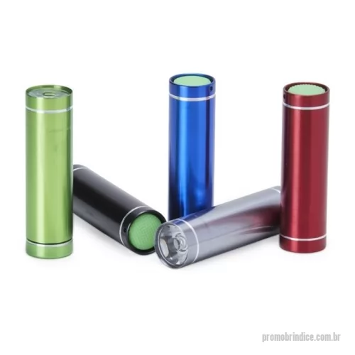 Lanterna personalizada - Lanterna de alumínio com 1 led e botão de acionamento emborrachado. Alimentada por 3 pilhas AAA, a lanterna acompanha pilhas de teste e cordão de nylon para transporte.