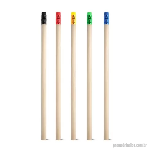 Lápis ecológico personalizados - Lápis em madeira natural com borracha no topo. Grau de dureza: HB. Produto certificado de acordo com a portaria Inmetro nº423 de 8/out/2021. A cor e o resultado da impressão nos materiais naturais pode variar entre produtos. ø7 x 190 mm