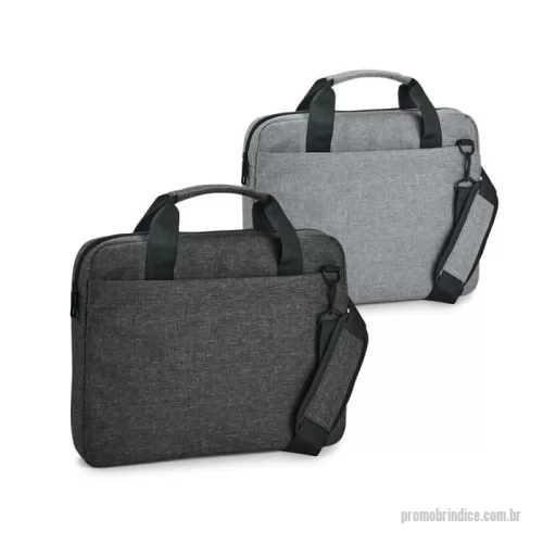 Mala para notebook personalizada - Pasta para notebook em 600D de alta densidade. Compartimento forrado e almofadado, com divisória para notebook até 14''. A pasta tem um bolso frontal, alça de ombro ajustável, com reforço almofadado e banda para transporte em trolley. 370 x 280 x 50 mm