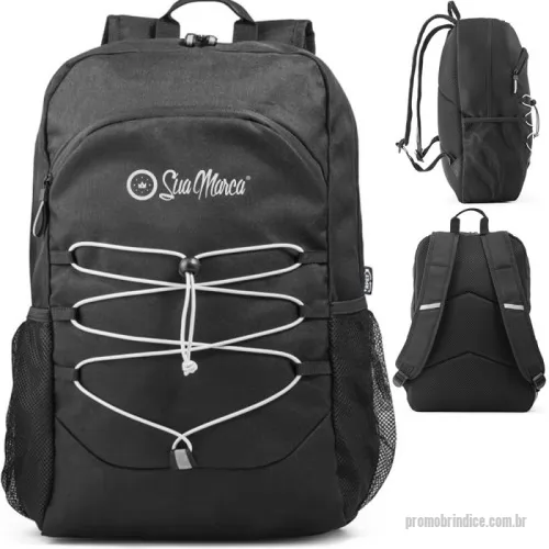 Mochila ecológica personalizada - Mochila ecologica para notebook personalizada em 300D e 600D ambos em poliester reciclado 100 rPET com elementos refletores Possui 1 compartimento principal com 1 bolso multifuncional e bolso para notebook portatil ate 156 Bolso frontal com ziper 2 bolsos laterais em tela mesh e um elastico na frente para transporte de diferentes objetos A parte posterior e alcas sao almofadadas Capacidade ate 18 Litros