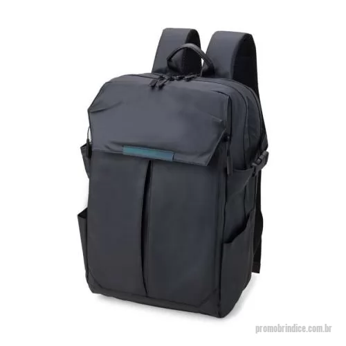 Mochila para notebook personalizada - Maximize sua versatilidade com nossa Mochila de Couro Sintético 30L resistente à água, funcional e elegante para todas as suas necessidades diárias.