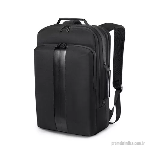 Mochila para notebook personalizada - Mochila premium, produzida com couro  acolchoado, alças de ombro acolchoadas, interior com divisórias com zíper para acomodar pequenos objetos, dois bolsos frontais com zíper, na parte das costas uma divisória com zíper, engate para mala de viagem, aceita notebook de até 15,6”, porta USB tipo C na lateral.
