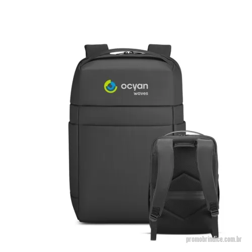 Mochila para notebook personalizada - Mochila premium, produzida com poliéster acolchoado, alças de ombro acolchoadas, interior com divisórias, engate para mala de viagem, aceita notebook de até 15,6”.