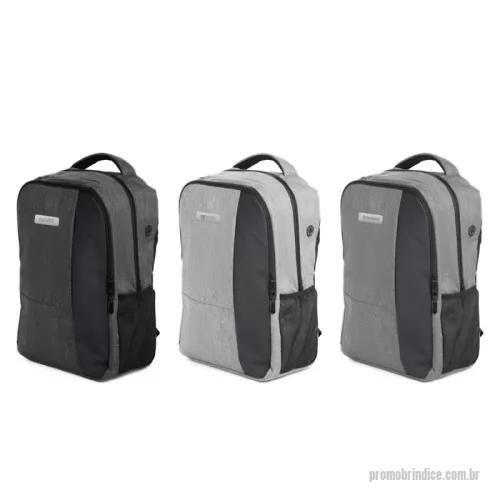 Mochila para notebook personalizada - Mochila para notebook em tecido poliéster 300D. Parte externa: 2 compartimentos, 2 bolsos laterais. Saída USB e fone de ouvido. Alça de mão e ombro acolchoada. Parte interna: Divisórias internas para canetas, documentos, telefone celular e porta chaves. Compartimento acolchoado para notebook de até 15”