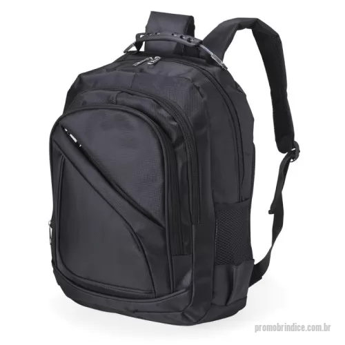 Mochila para notebook personalizada - Mochila de nylon 30 litros com quatro compartimentos, sendo o principal com bolso para notebook 15,6. A mochila possui bolsos laterais em malha, duas alças de mãos e área costada com revestimento espumado.