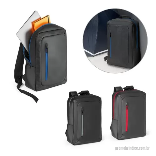 Mochila para notebook personalizada - Mochila para notebook em 600D com revestimento resistente à água e um compartimento principal almofadado com divisória para notebook até 15.6''. Bolso frontal e zípers impermeáveis. Bolso lateral em tela e parte posterior almofadada, com sistema de apoio acolchoado para as costas e alças almofadadas. Capacidade até 10 L. 245 x 400 x 115 mm
