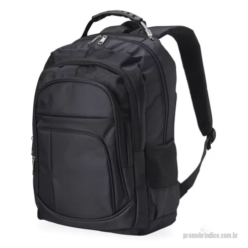 Mochila para notebook personalizada - Mochila de nylon 30 litros com quatro compartimentos, sendo o principal com bolso para notebook 15,6. A mochila possui bolsos laterais em malha, duas alças de mãos e área costada com revestimento espumado.