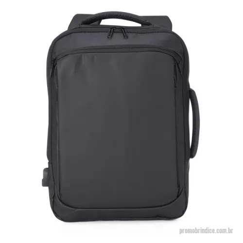 Mochila para notebook personalizada - Mochila em couro sintético 17 litros resistente à água com cinco compartimentos, sendo o principal com bolso para notebook 156. Com divisórias internas para acessórios, a mochila possui suporte externo usb, alça para encaixe em malas de viagem e duas alças de mãos, sendo uma delas lateral para o transporte da mochila no modo pasta.