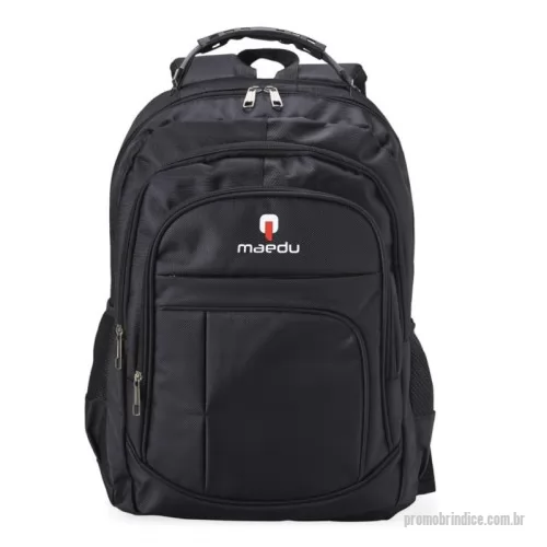 Mochila para notebook personalizada - Mochila de nylon 30 litros com quatro compartimentos, sendo o principal com bolso para notebook 15,6. A mochila possui bolsos laterais em malha, duas alças de mãos e área costada com revestimento espumado.  Altura :  46 cm  Largura :  32 cm