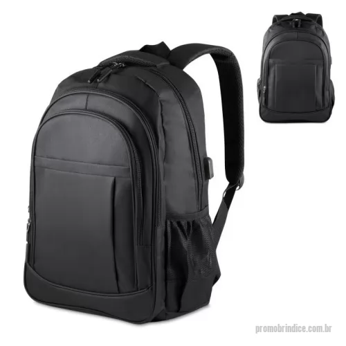 Mochila para notebook personalizada - 	Mochila confeccionada em tecido externo de poliéster 300D e tecido interno de poliéster 190D, com capacidade total de 23 litros. Possui três bolsos frontais com zíper, compartimento principal com fechamento em zíper, dois bolsos laterais, conector USB e engate para mala de viagem. Conta ainda com compartimento interno próprio para notebooks de até 15,6 polegadas