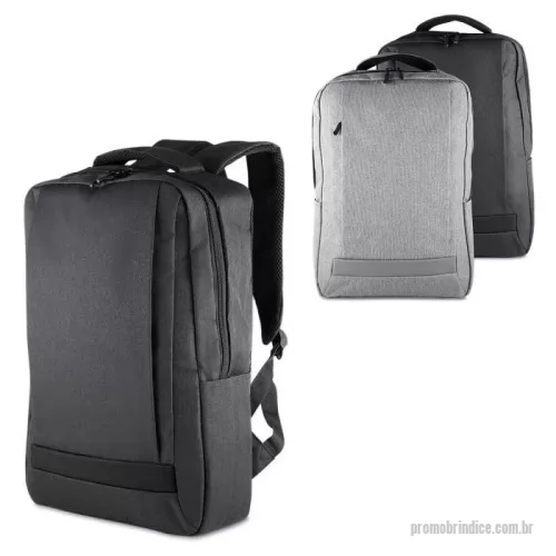 Mochila para notebook personalizada - 	Mochila confeccionada em tecido externo de poliéster 300D com detalhe em PU e tecido interno em poliéster 210D, com capacidade total de 13,5 litros. Possui bolso frontal com fechamento em zíper, dois bolsos laterais e compartimento interno para notebook de até 15,6”.