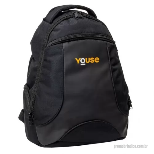 Mochila para notebook personalizada - Somos fabricantes! Produzimos essa mochila com as cores e a logo da sua empresa. Mochila produzida com materiais de excelente qualidade. Possui bolso frontal, dois bolsos laterais, costas e alças anatômicas. Medidas 35x42x20. 