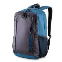 Com espaço especial para notebook e área nobre para personalização, a Mochila Escolar Personalizada é confeccionada em nylon resistente de alta qualidade, conta com bolsos frontais, bolsos laterais em malha, alças de ombro e costa almofadadas, alça d