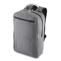Mochila p/ notebook em tecido poliéster 300D e interior em 190T.  Parte externa: Alça de mão em haste de metal. Alça de ombro acolchoada. Bolso lateral em malha. Dois bolsos frontais com ziper.  Parte interna: Compartimento acolchoado p/ notebook, 45x29cm. Tamanho total do Notebook - 15,6¨