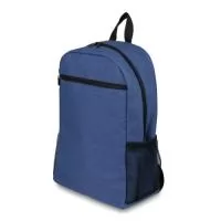 Mochila confeccionada em tecido externo de poliéster 300D e interno em poliéster 190D. Com bolso frontal com zíper, dois bolsos laterais e compartimento interno para notebook de até 15,6”.